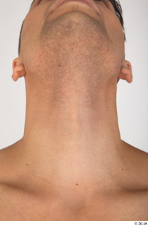 Colin neck 0001.jpg